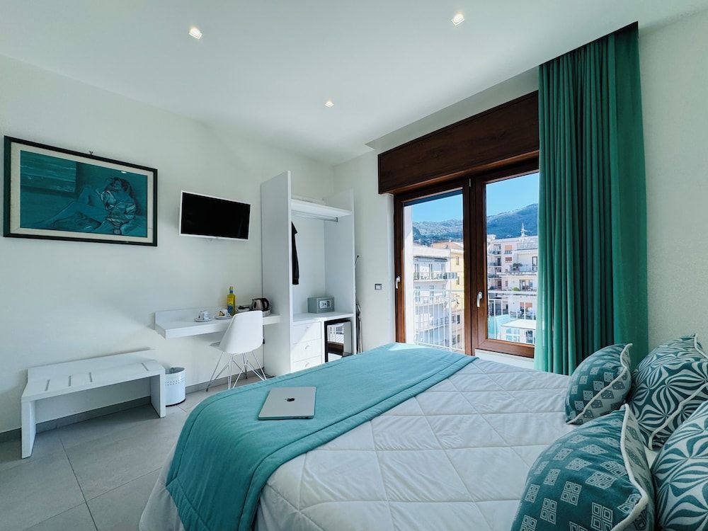 Deluxe Double Room, Balcony, City View