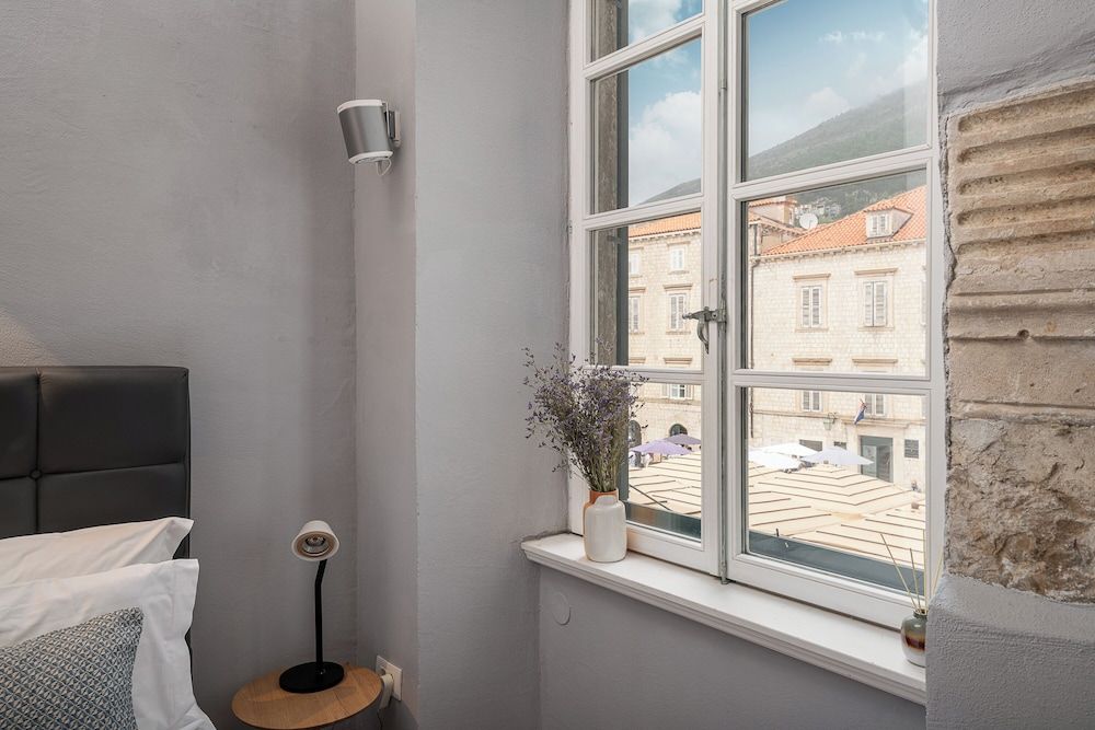 Clouds Boutique Guesthouse Deluxe Double Room 6