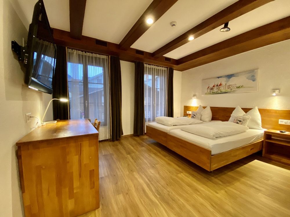 Hotel Toscana Basic Twin Room 2