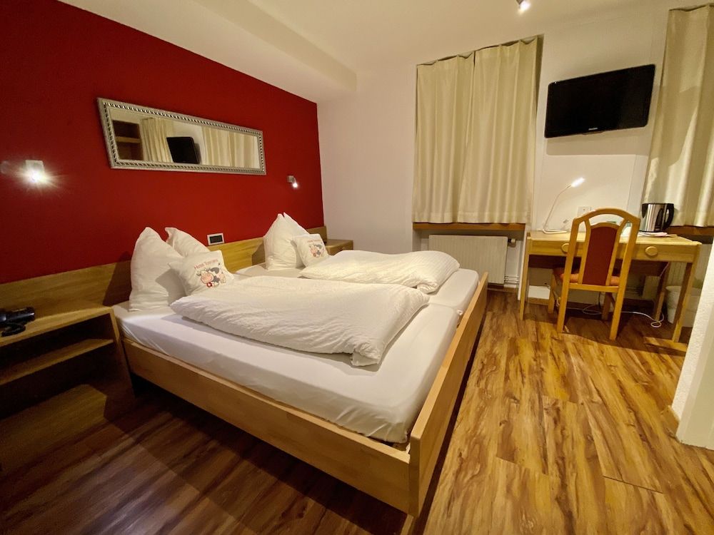 Hotel Toscana Double Room (Air conditioning) 2