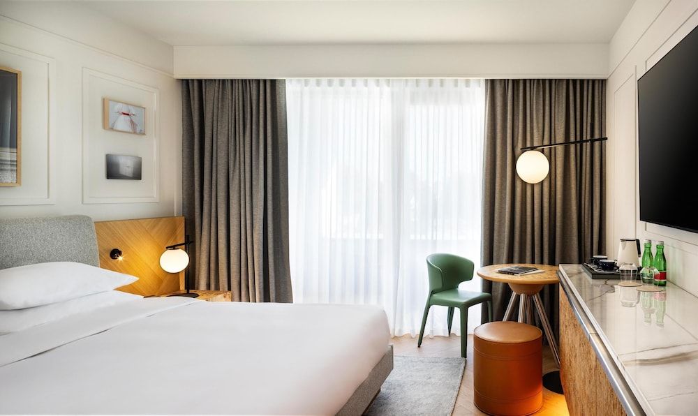 Room, 1 King Bed