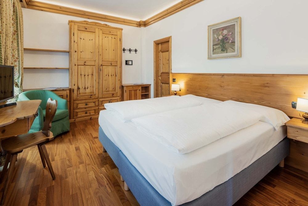 Franceschi Park Hotel Economy Double Room 4