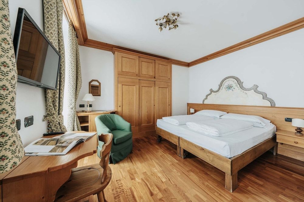 Franceschi Park Hotel Economy Double Room 3