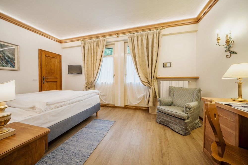 Franceschi Park Hotel Standard Double or Twin Room 4
