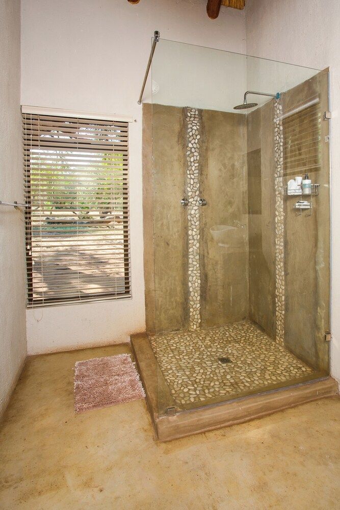 Kubu Bush Lodge Family Suite, Patio, Pool View 6