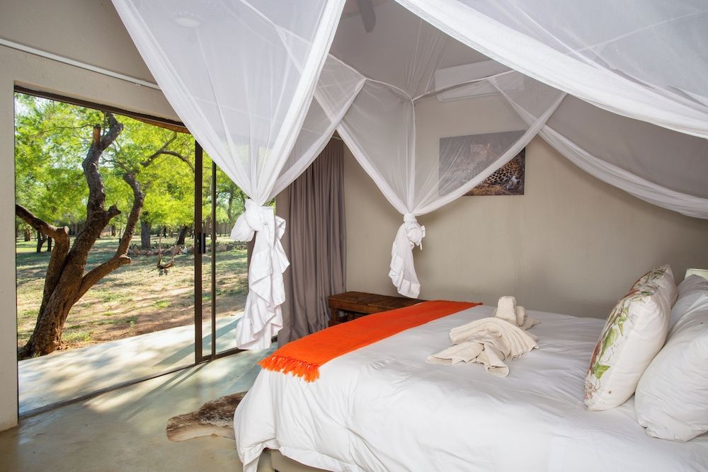 Kubu Bush Lodge