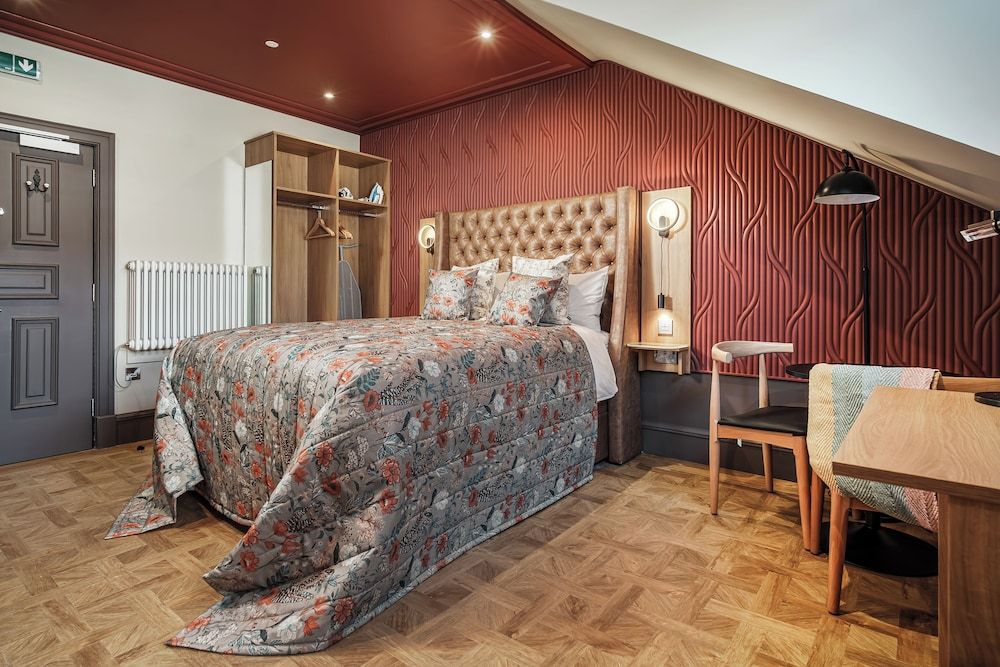 Bonnie Hotel Traditional Suite 8