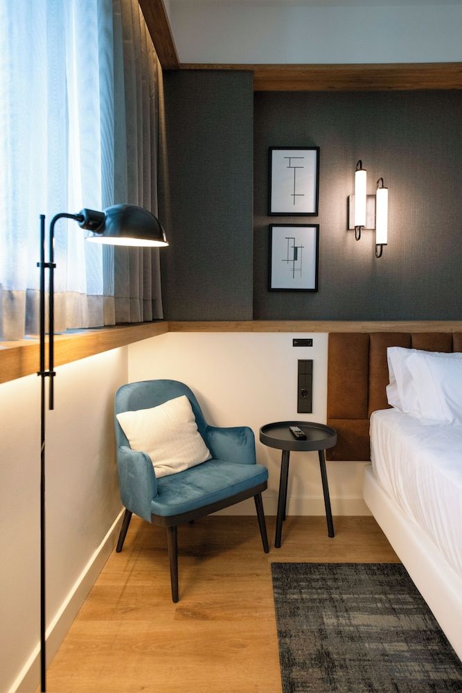 Four Points by Sheraton Barcelona Airport Room, 2 Twin Beds 11
