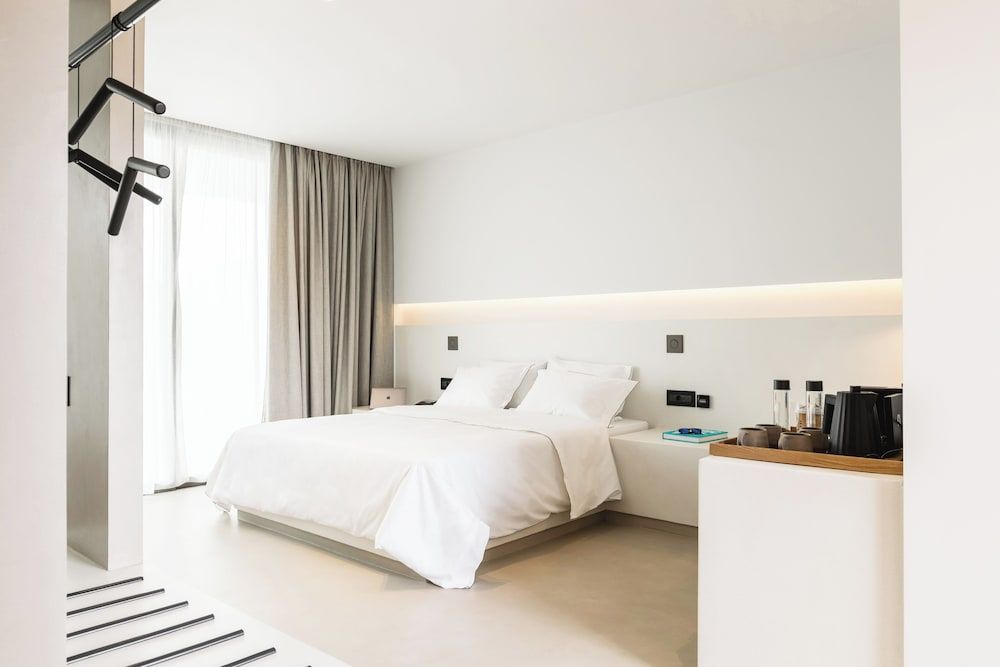 White Coast Suite Sea View with Private Pool