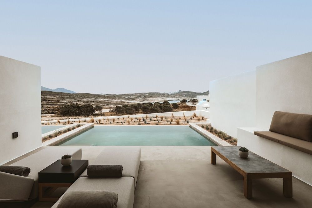 Domes White Coast Milos, Small Luxury Hotels of the World – Adults Only