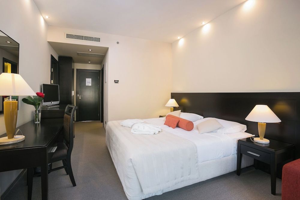 Standard double/twin seaside room
