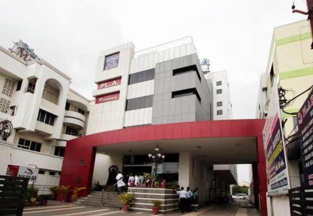 Sri Maharaja Residency