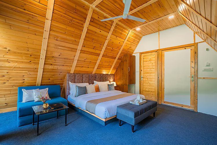 Junior Suite with Balcony and Forest view