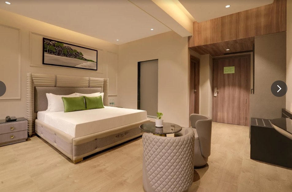 Deluxe Room with Balcony