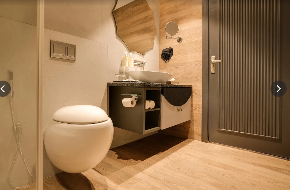 Deluxe Room with Balcony