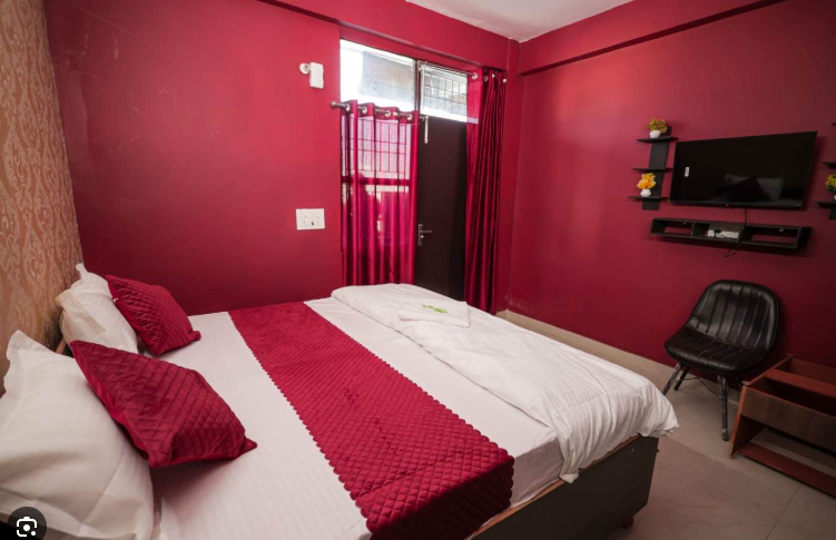 Deluxe Room with Balcony