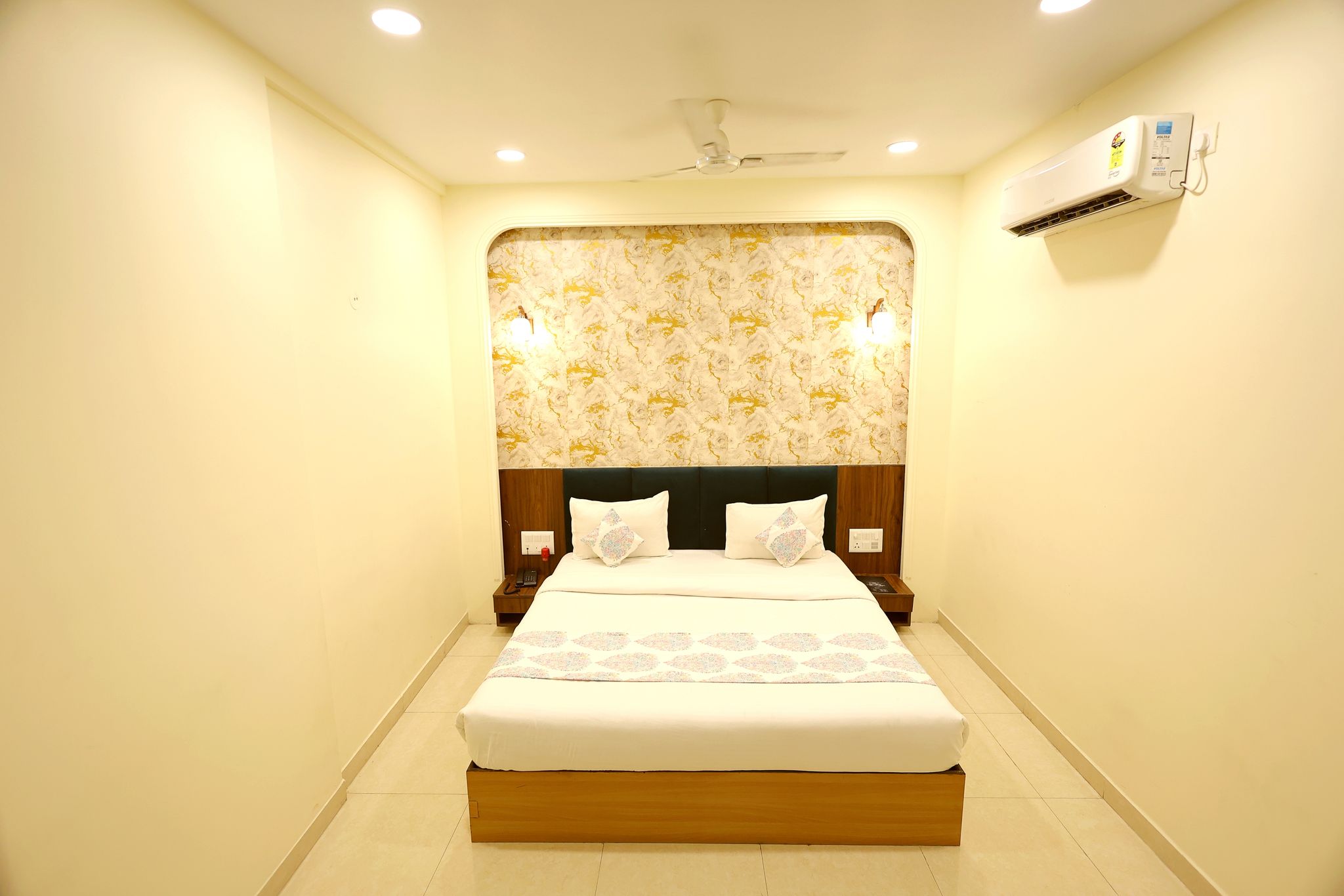 The Blue Vista Standard Double Rooms 7