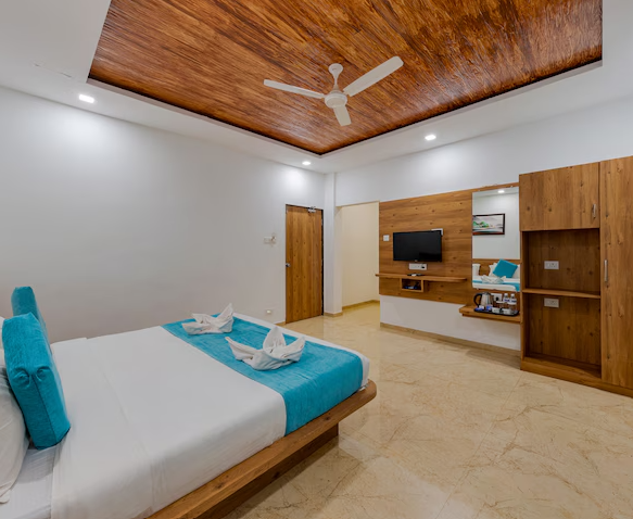 Executive Room With Private Balcony - Mountain Facing