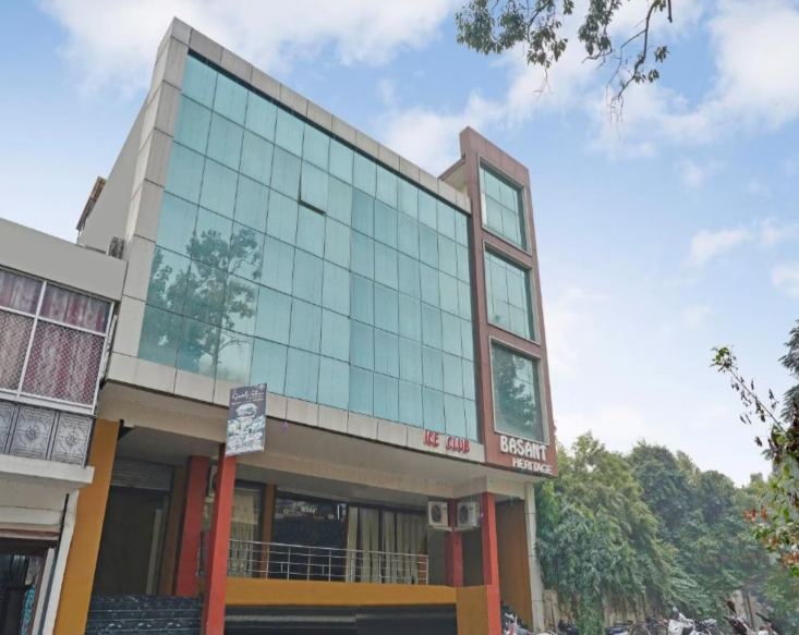 Hotel Spice Club