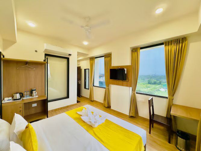 Executive Queen Room