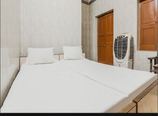 Standard Non AC (Cooler Room)