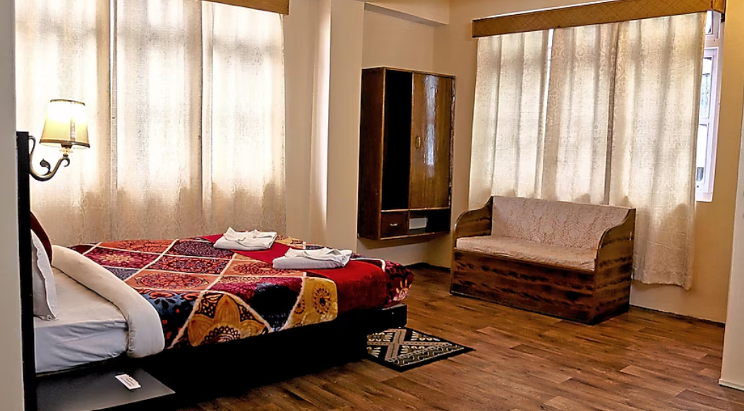 Hotel Snow View On Cloud Nine Standard Room(Non-View) 2