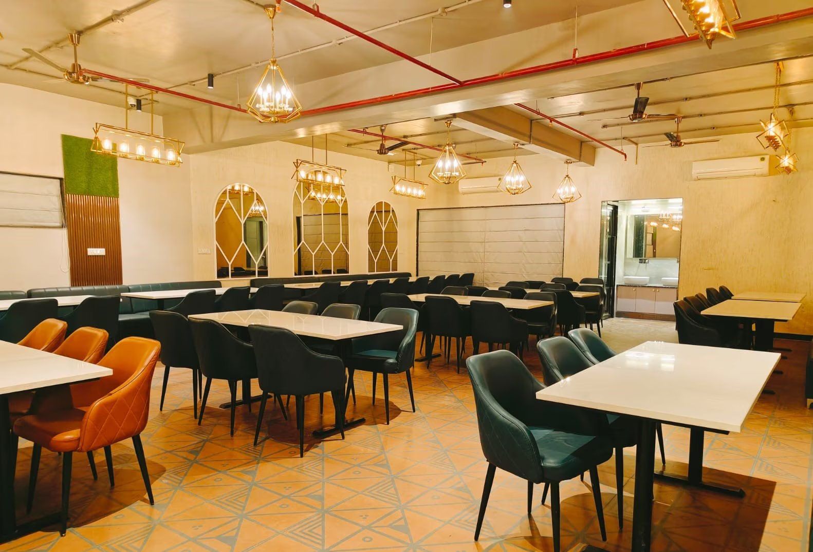 Food & Dining