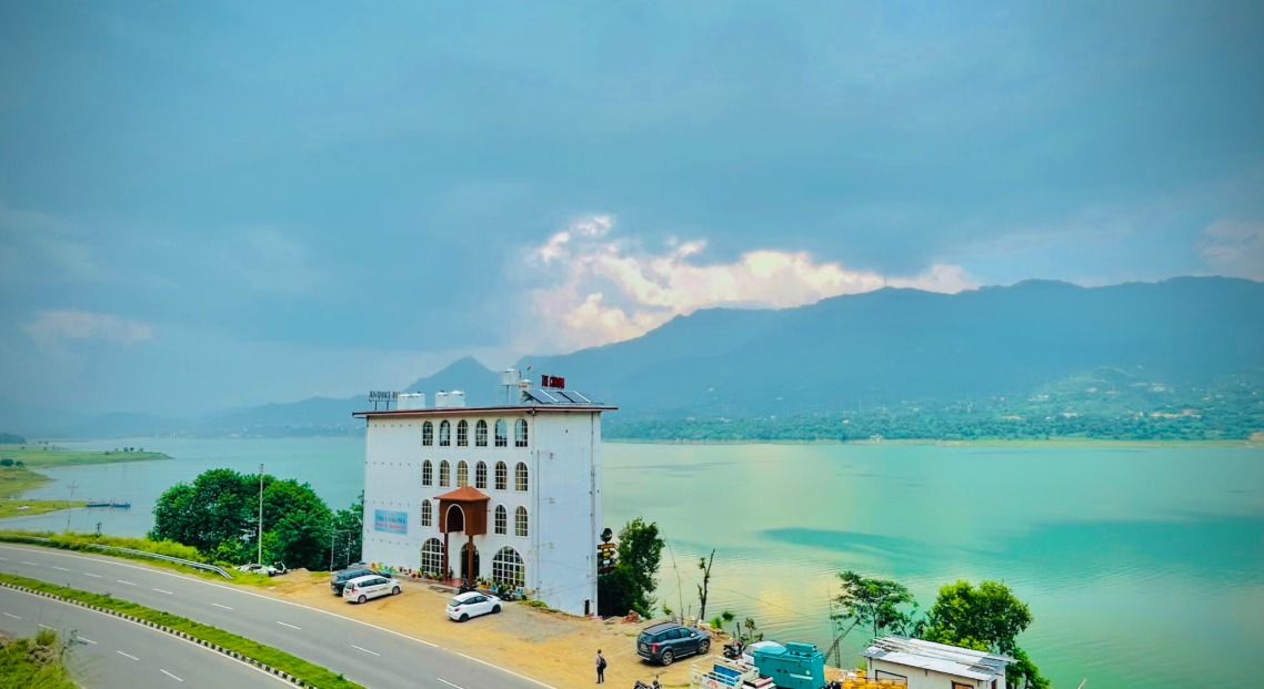 The Chroma Hotel & Restaurant