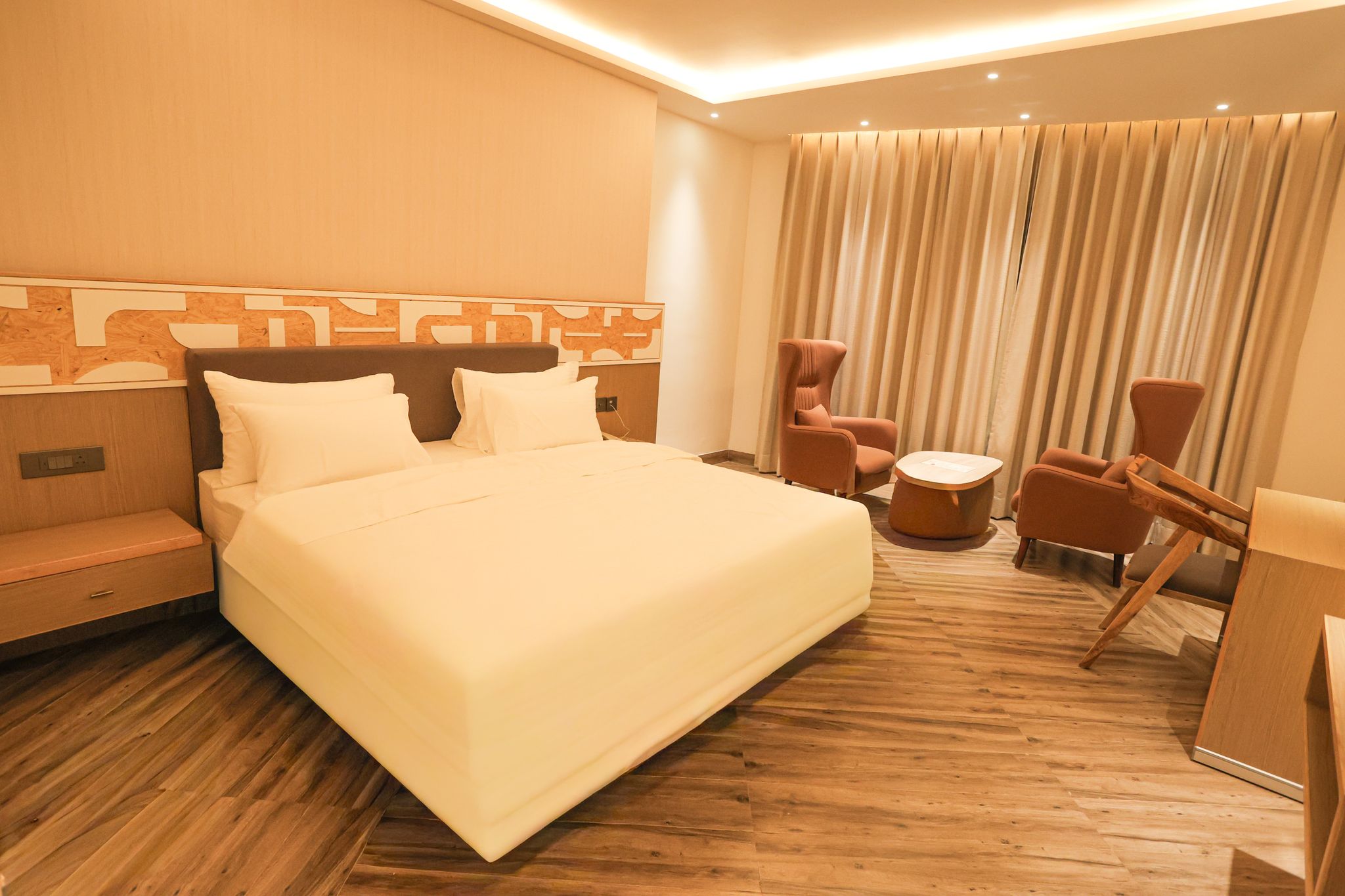 Lavit Hotel - Near Faridabad Metro Station Super Deluxe Room