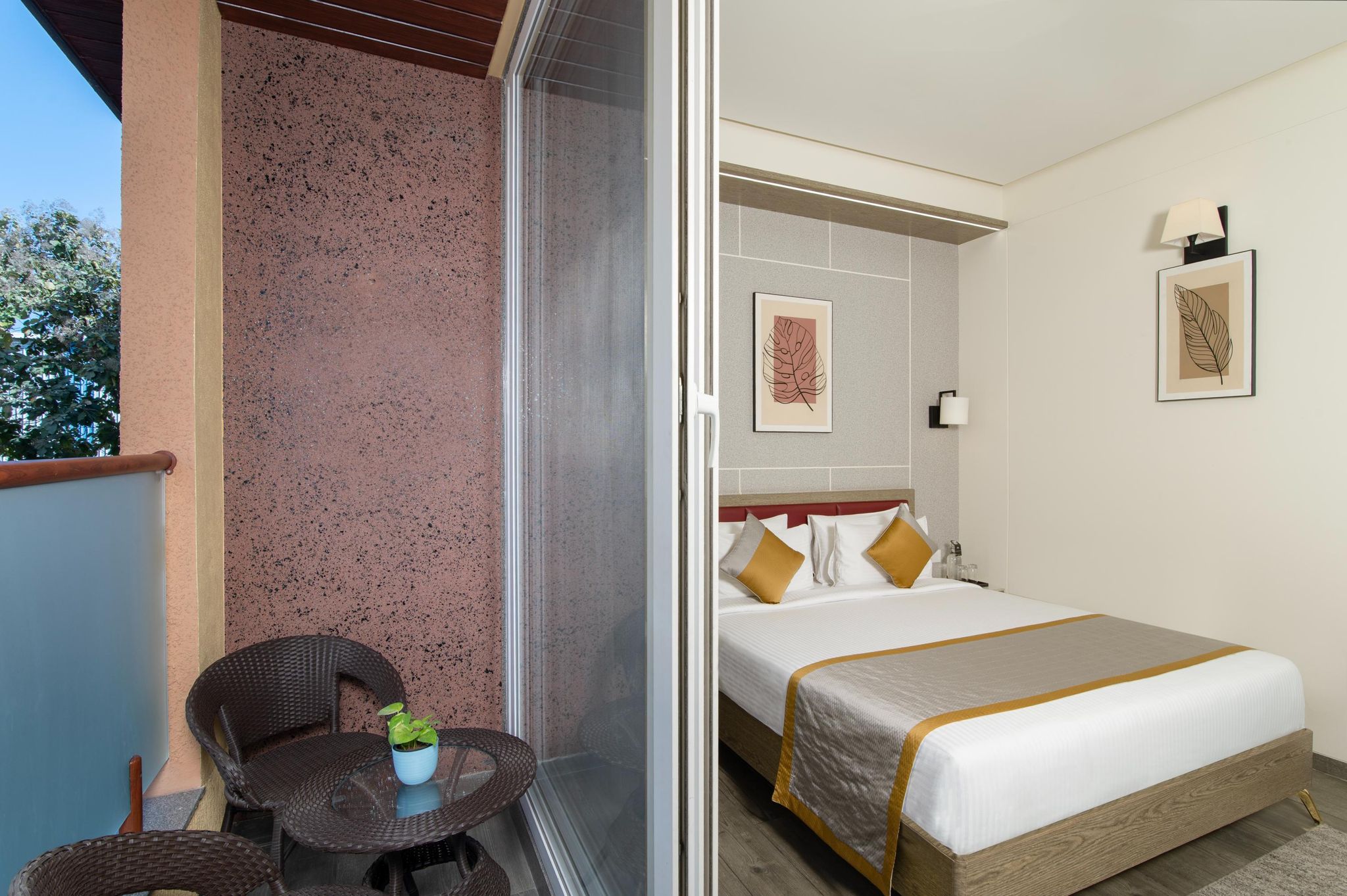 Enrise by Sayaji Latur Deluxe Room 3