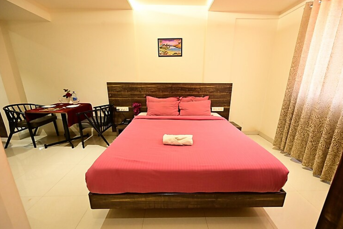 Super Deluxe AC Room