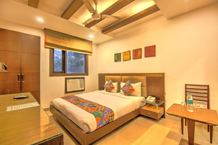 Le Grand Kalkaji Deluxe Room 3