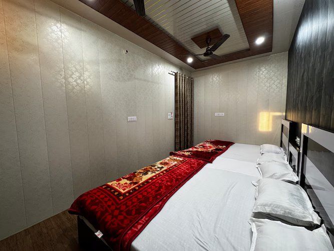 Deluxe Five Bed Room