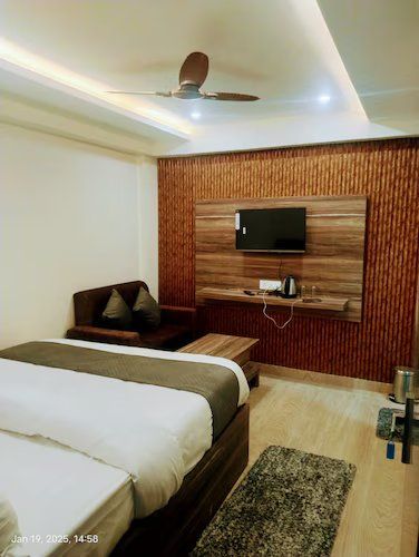 Super Deluxe Room Perfect for Family and Couple