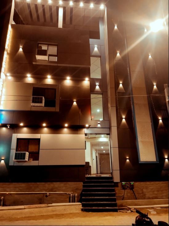 Hotel Exterior