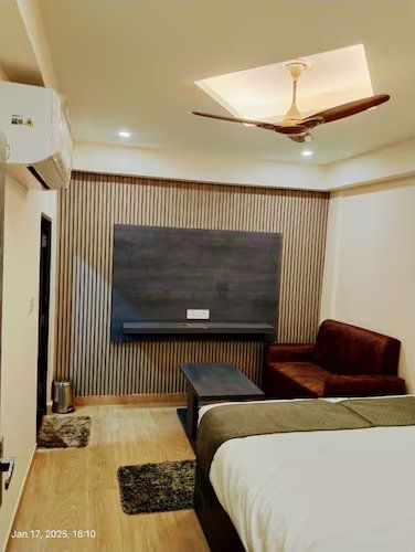 Super Deluxe Room Perfect for Family and Couple