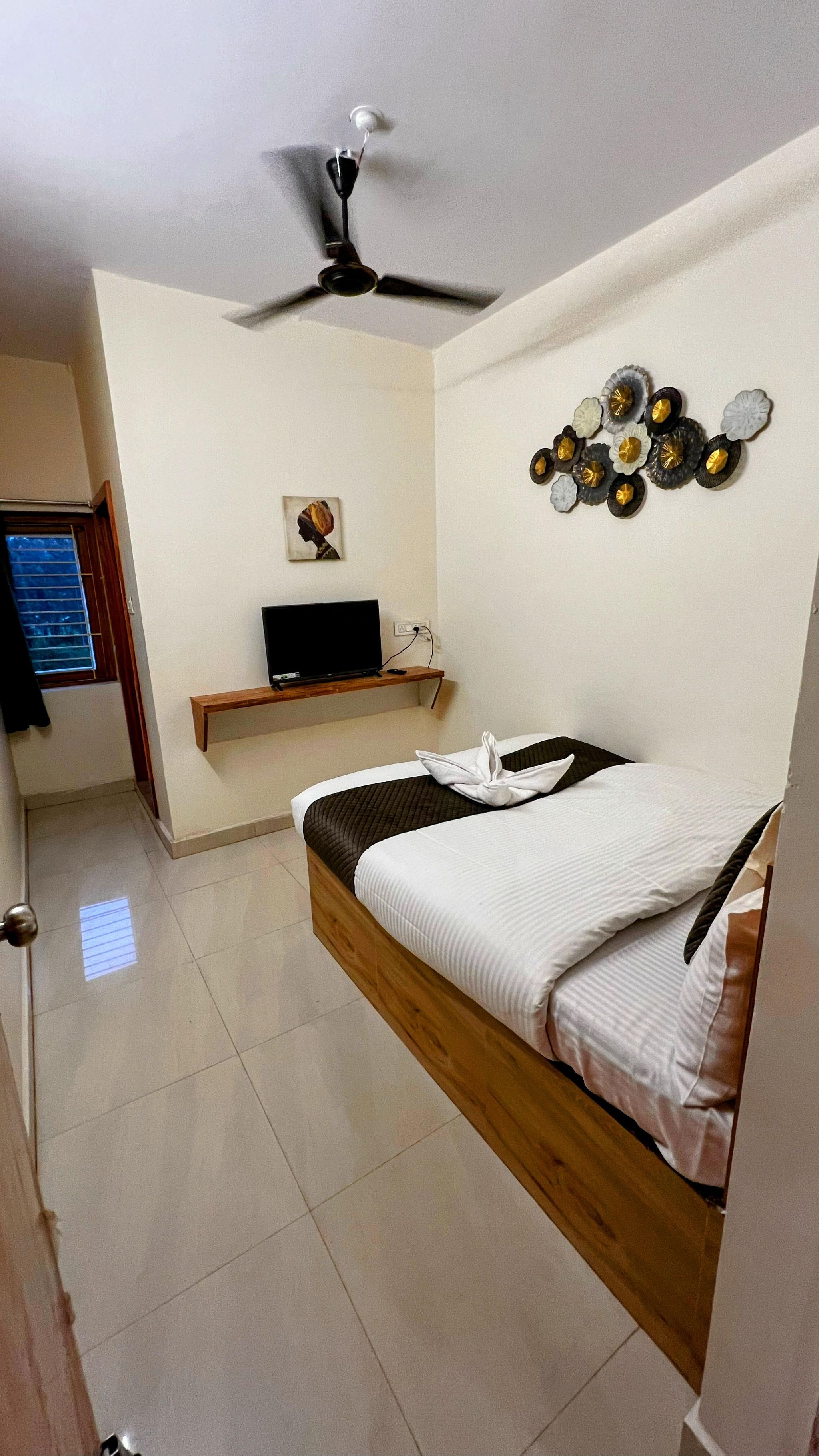 Casa Woods Casa Standard (AC) 2