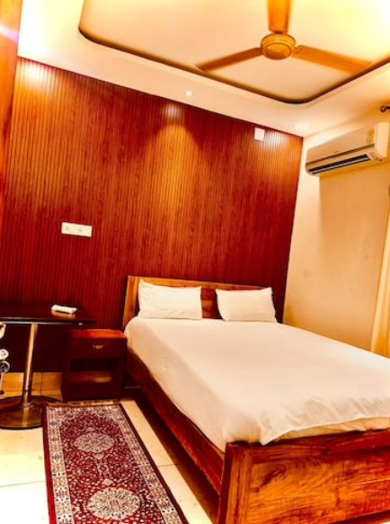 Mehfil Marriage Palace Standard Room -Non Attach Bathroom 2