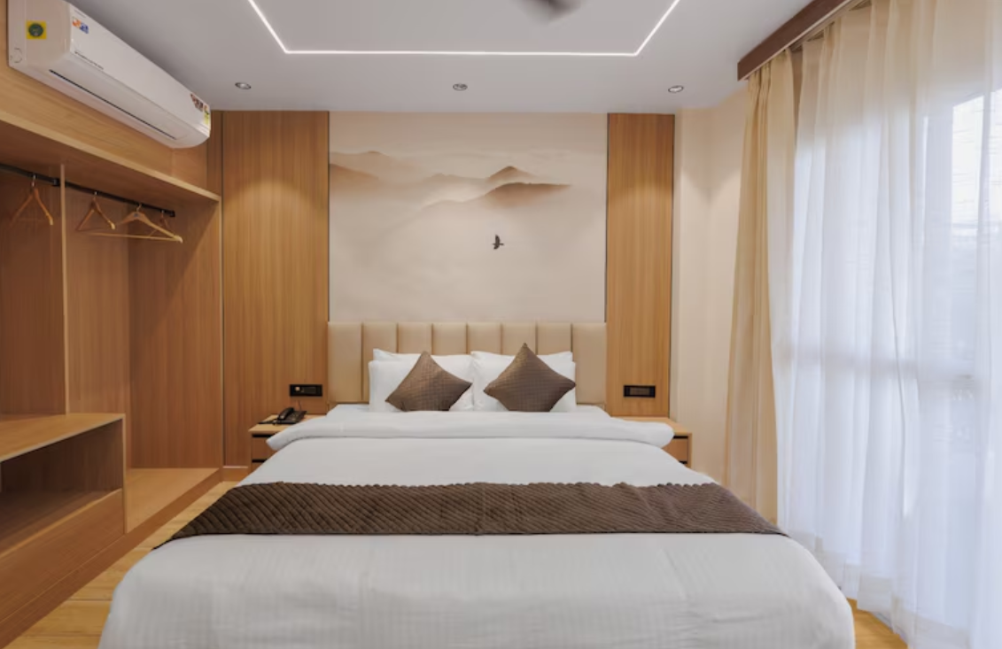 Premium Balcony Room with Mountain view