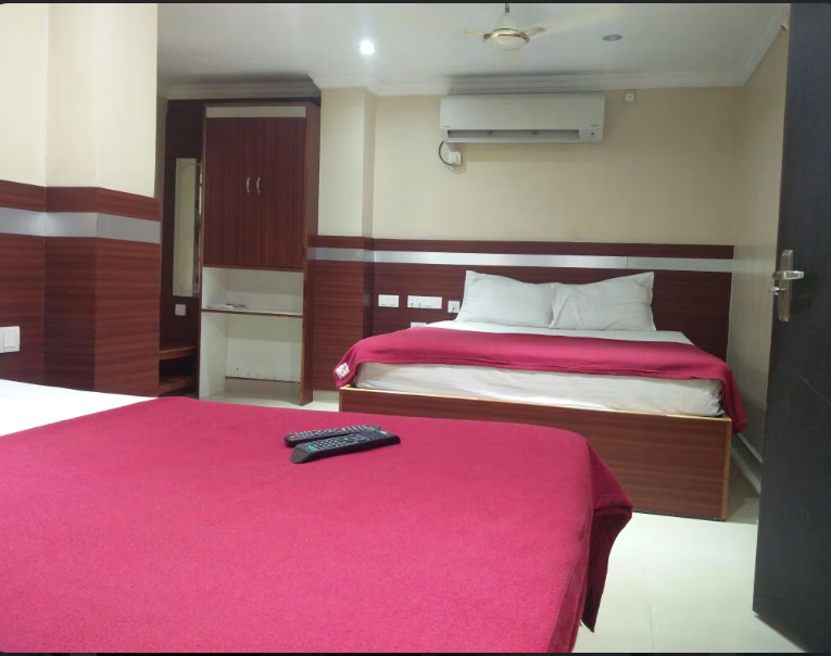 Deluxe AC Double bed Room