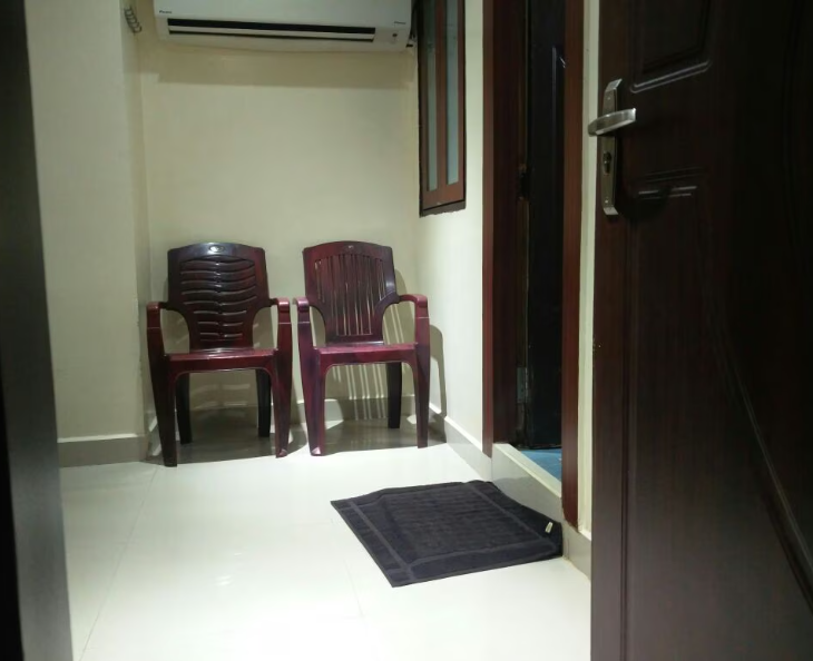 Deluxe Double bed Non Ac Room