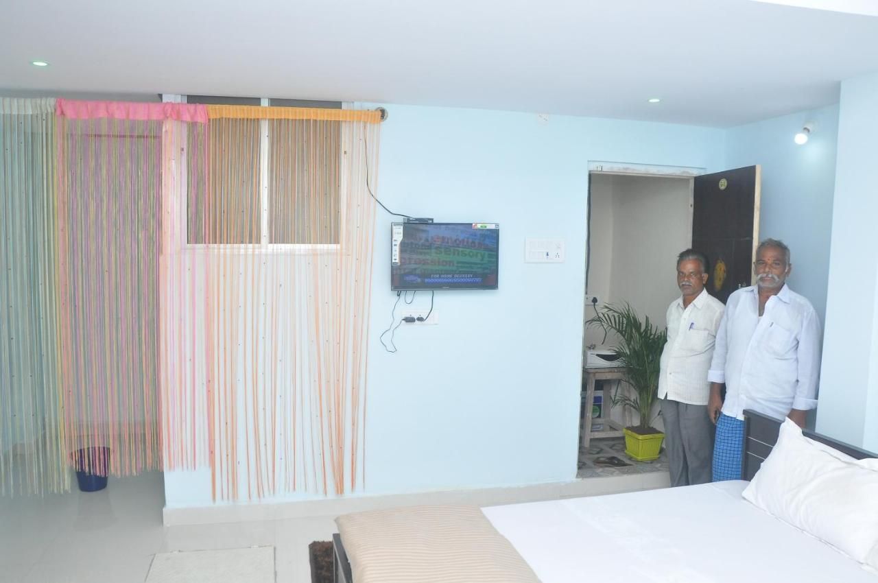 Deluxe Double Room AC