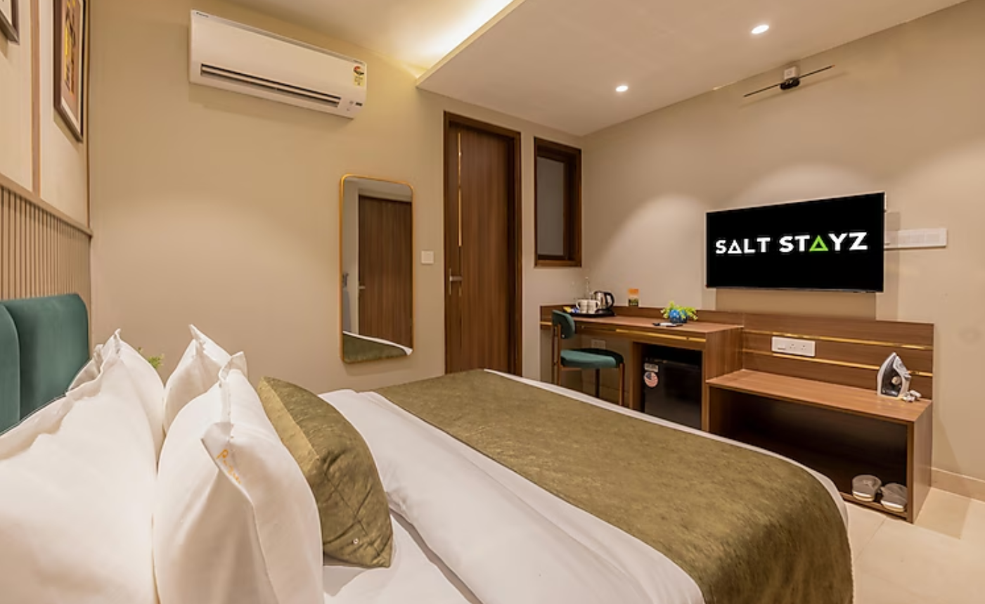 Day Use Room for 6 Hours, From 10 AM to 6 PM