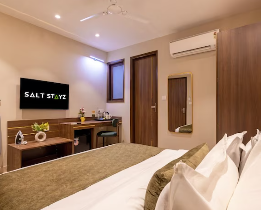 Day Use Room for 6 Hours, From 10 AM to 6 PM