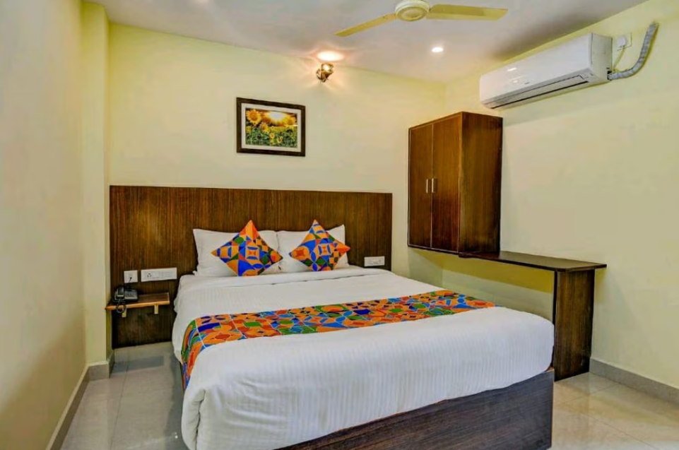 Hotel MVR Grand Classic 6