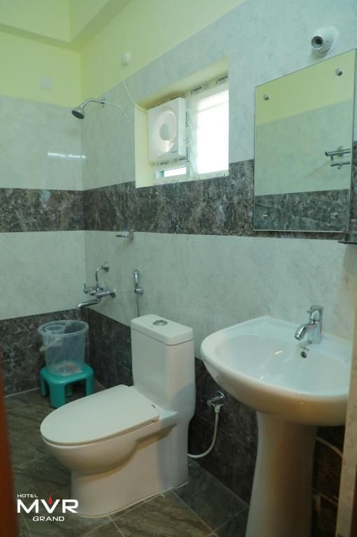 3 Bedded AC Family Room