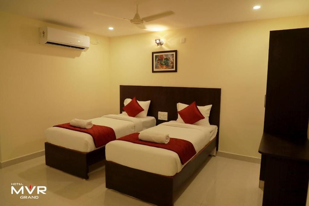Hotel MVR Grand Classic