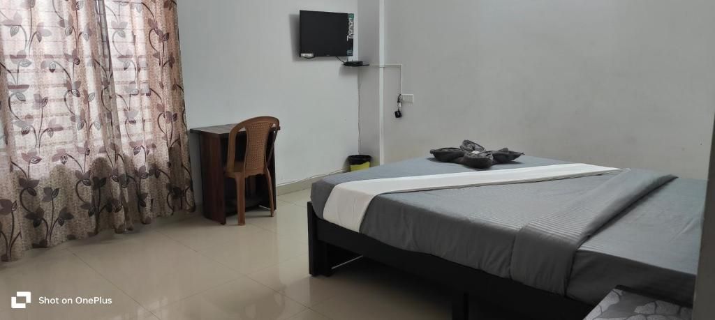 Jubilant Stay Deluxe Double Room 3