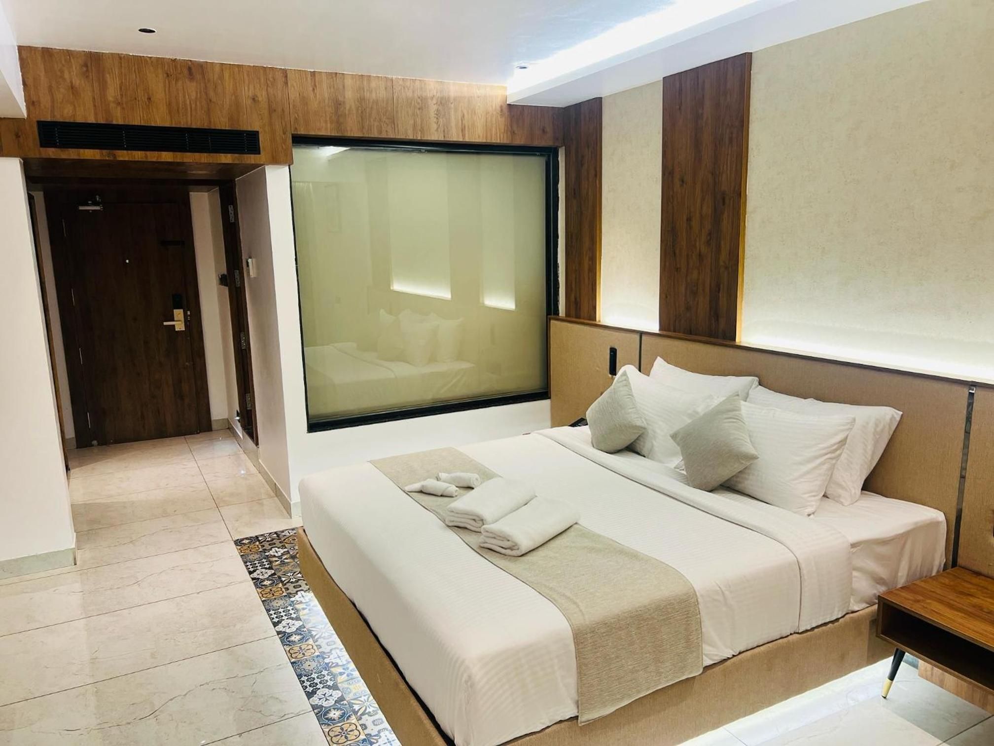 Penthouse Suite