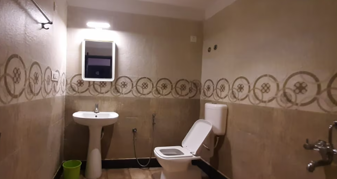 King Bedded Double Room